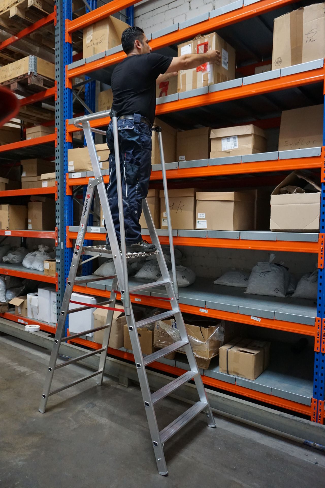 Euroline lichte aluminium platformladder 6-treden